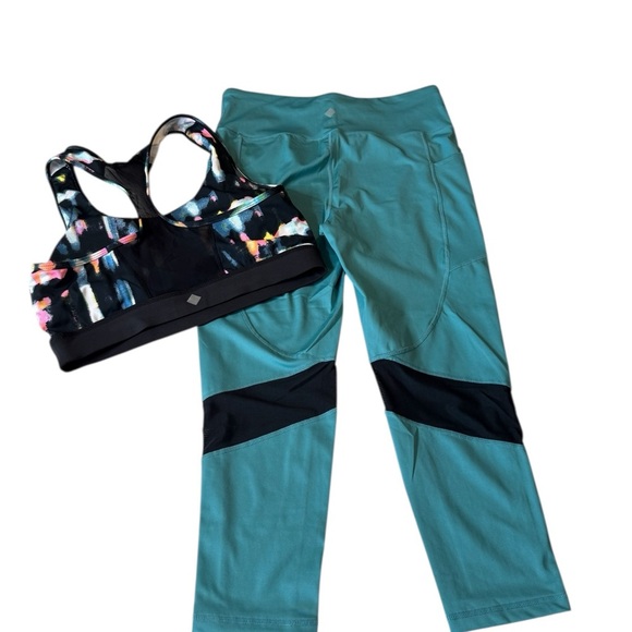 RISE Active Bundle Capri High Waist Leggings and Sports Bra Medium Impact L NWOT - Picture 4 of 11
